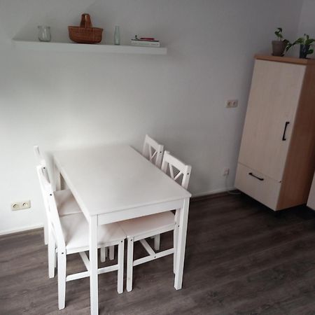 Top Apartment 200 Meter Zum Rheinauhafen Colonia Esterno foto